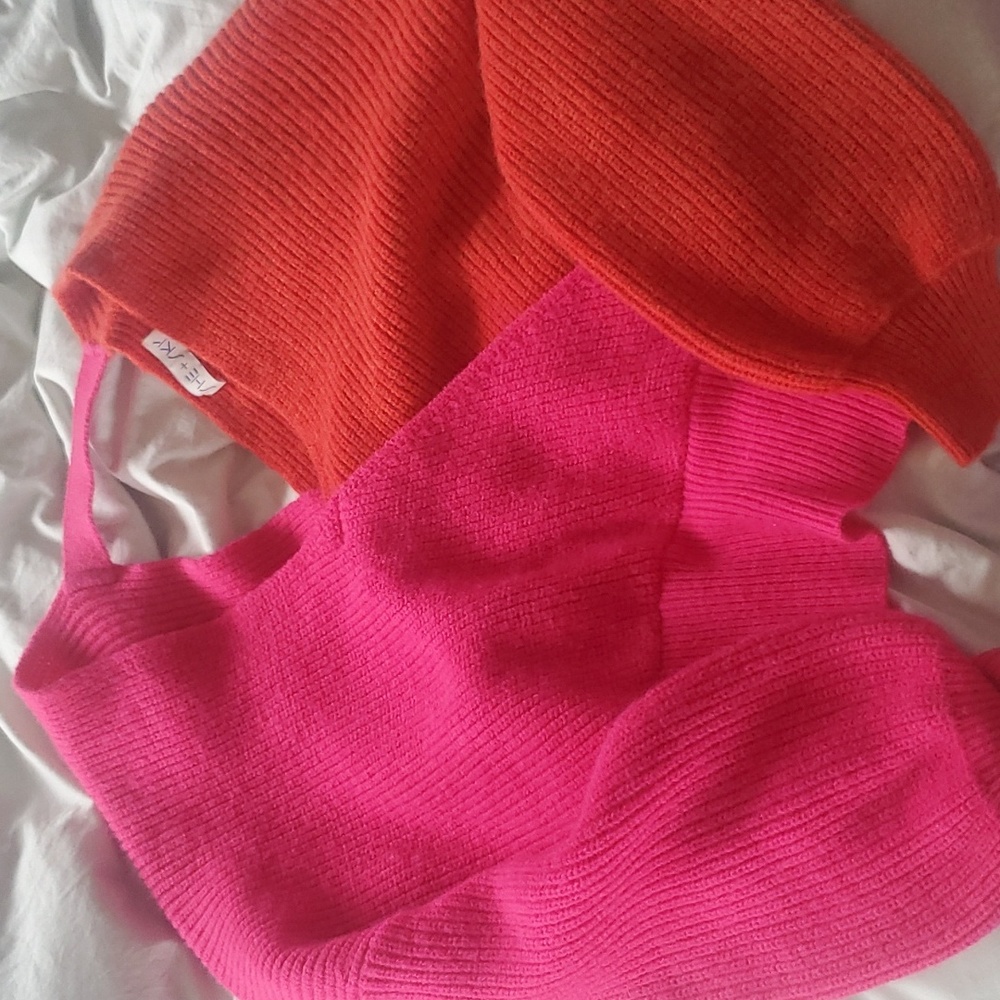 Colorful crop sweater